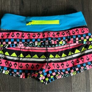 IVIVVA size 4 Speedy shorts